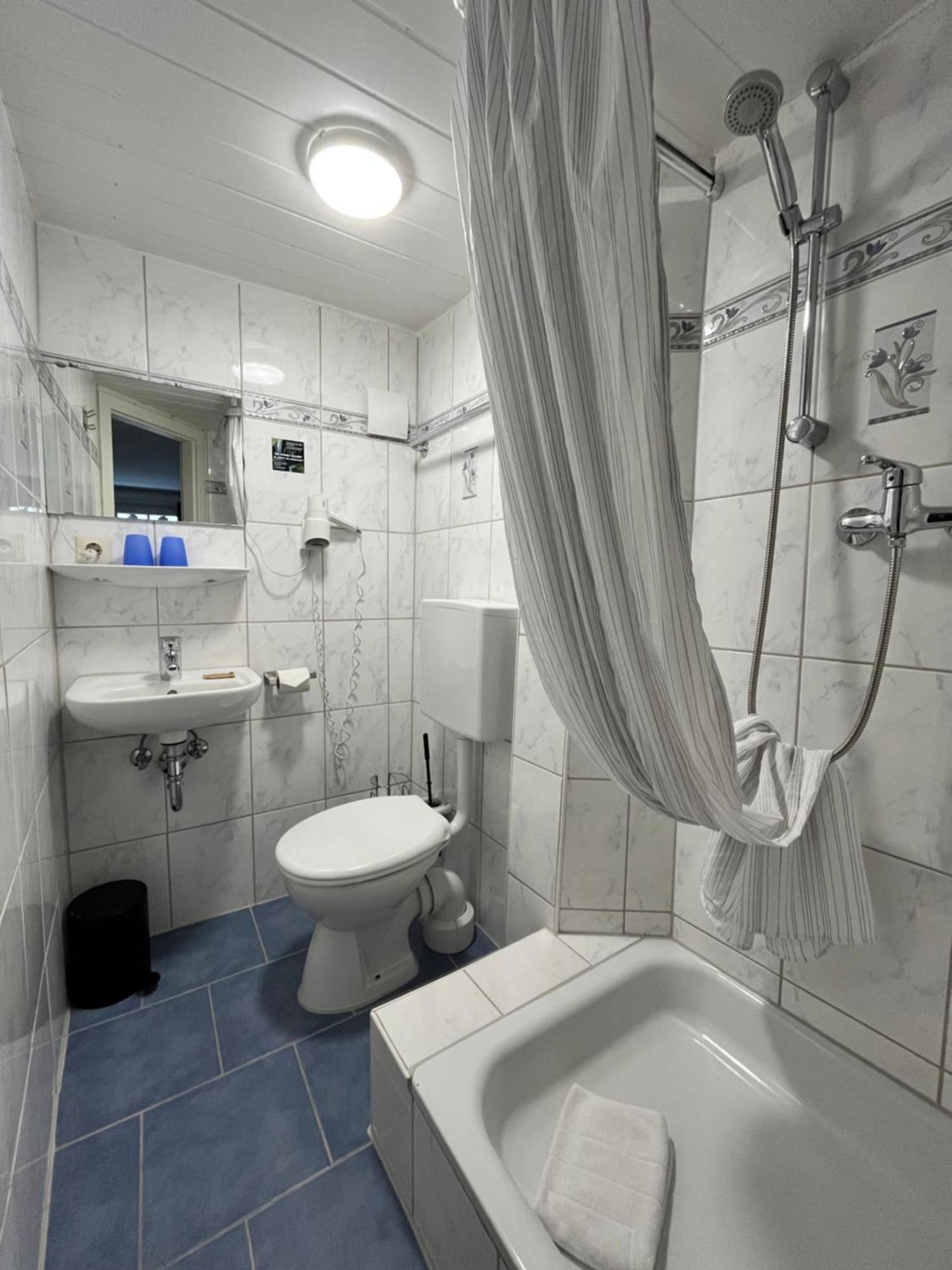 Gaestehaus Am Hafen Меерсбург Экстерьер фото